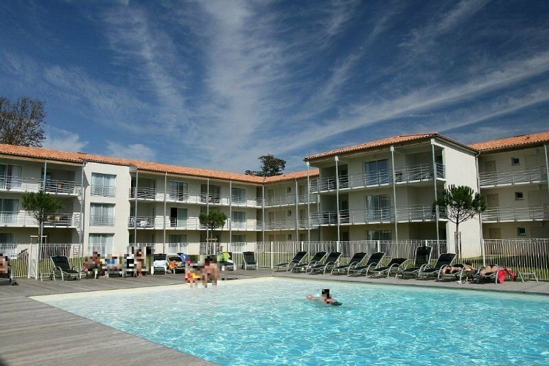Vacanceole - Le Domaine Du Chateau - La Rochelle / Ile De Re Lagord Zewnętrze zdjęcie
